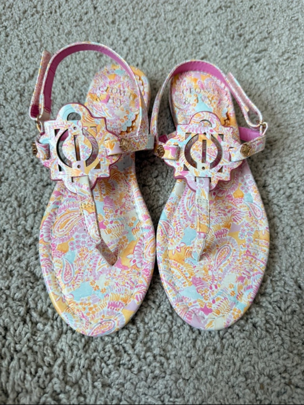 crown & ivy Girls Pink Yellow Blue Paisley T-Strap Sandals